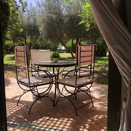 Palmeraie Village 2 - Cosi Appartement En Rez De Jardin Marrákes Kültér fotó